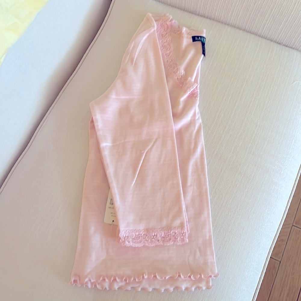 SOLD.     Lauren Ralph Lauren lounge/sleep shirt